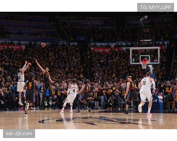 掘金对阵雷霆采用针对性漏防策略，放空三分命中率低球员打乱挡拆体系